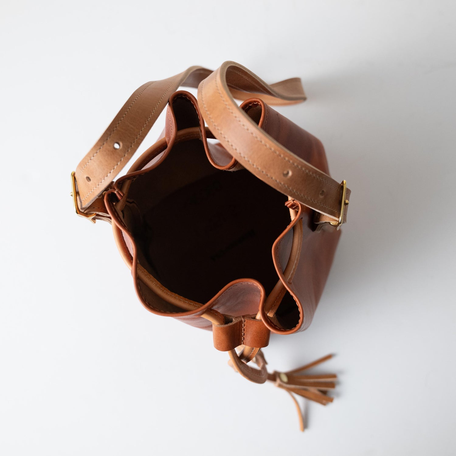 English Tan/Natural  Dublin Bucket Bag