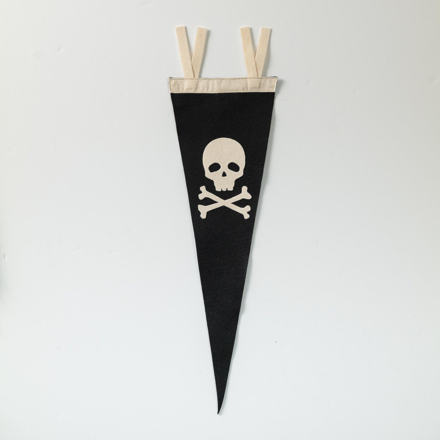Skull-N-Bones Pennant