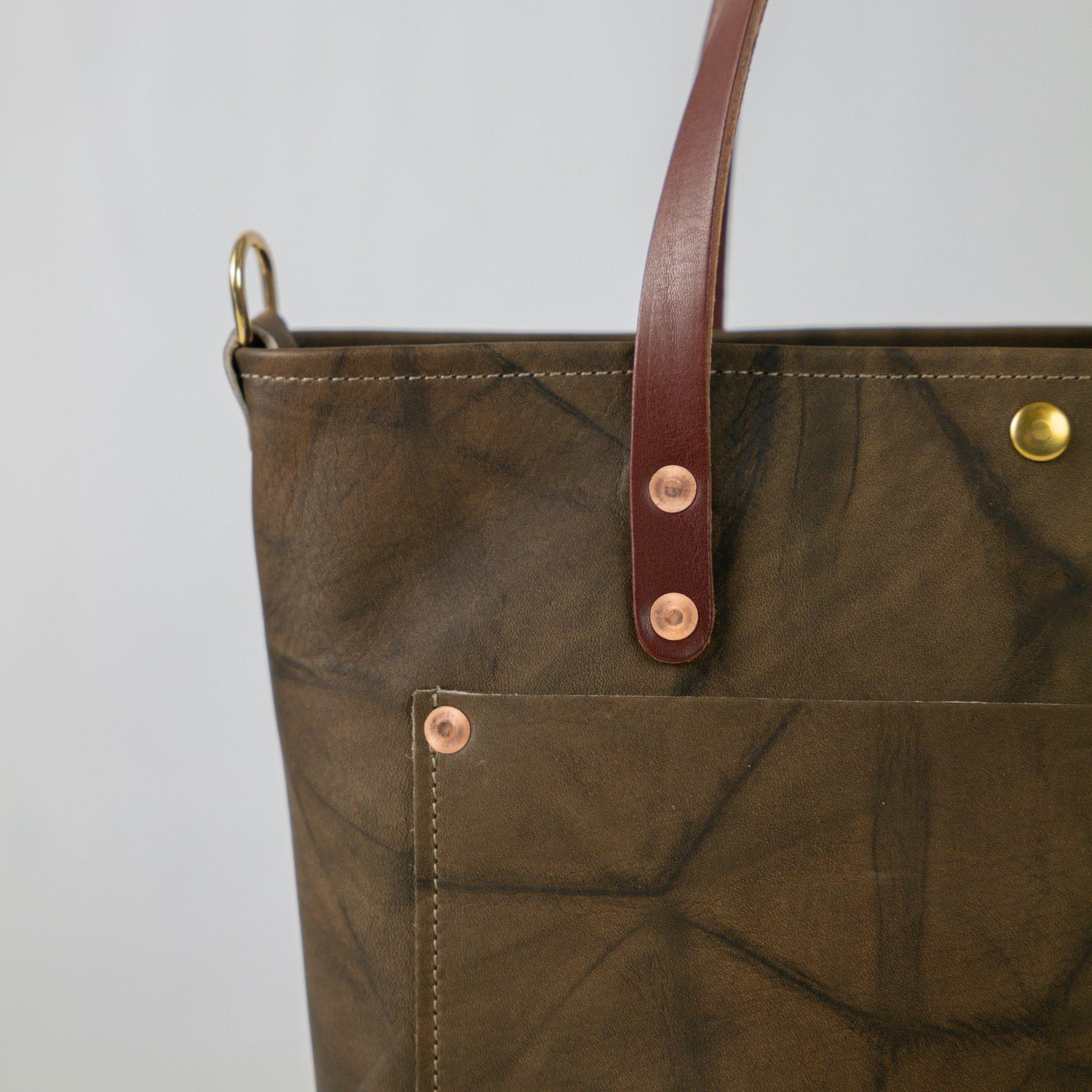 Olive Crunch Travel Tote