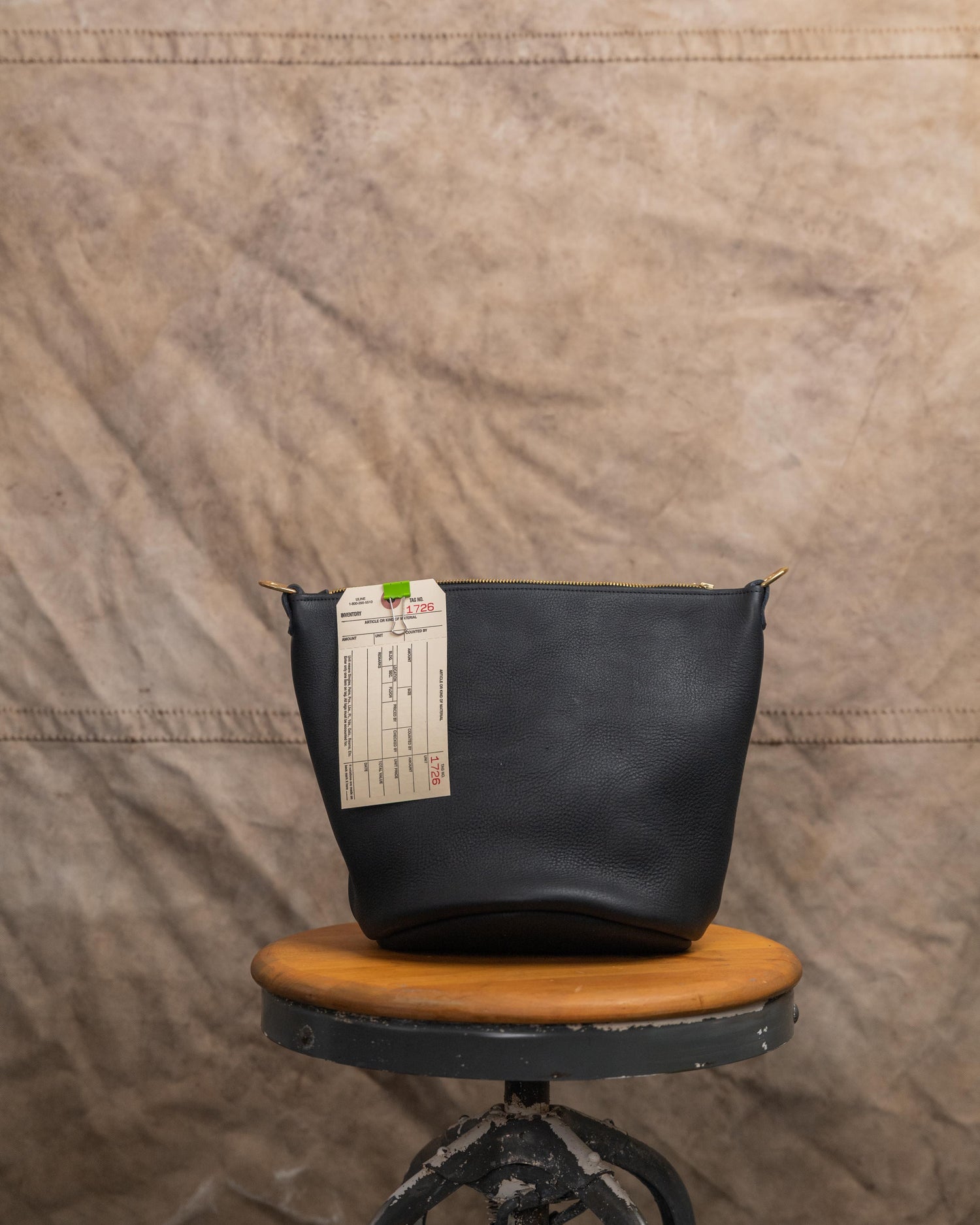 1726 Black Adirondack Zip Top Bucket Bag