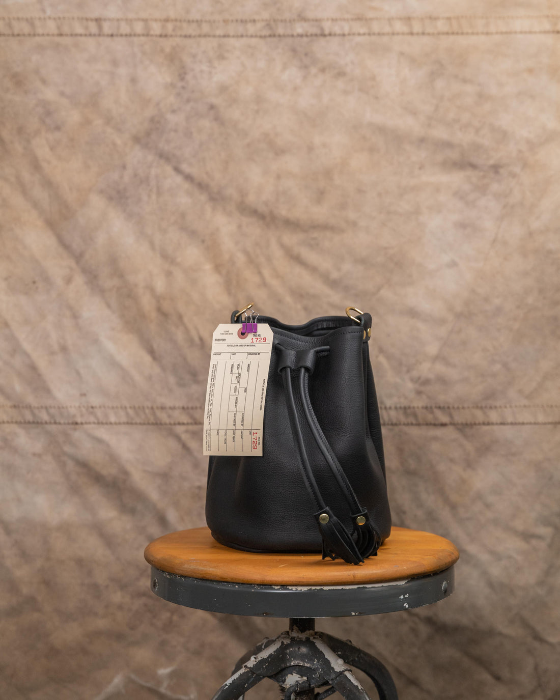 1729 Black Kodiak Bucket Bag with D-rings