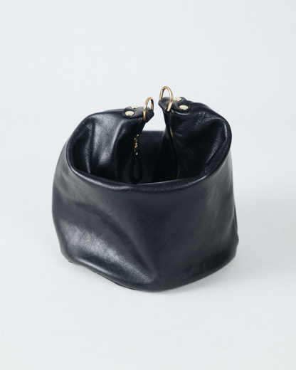Black Bulldog Zip-Top Bucket Bag