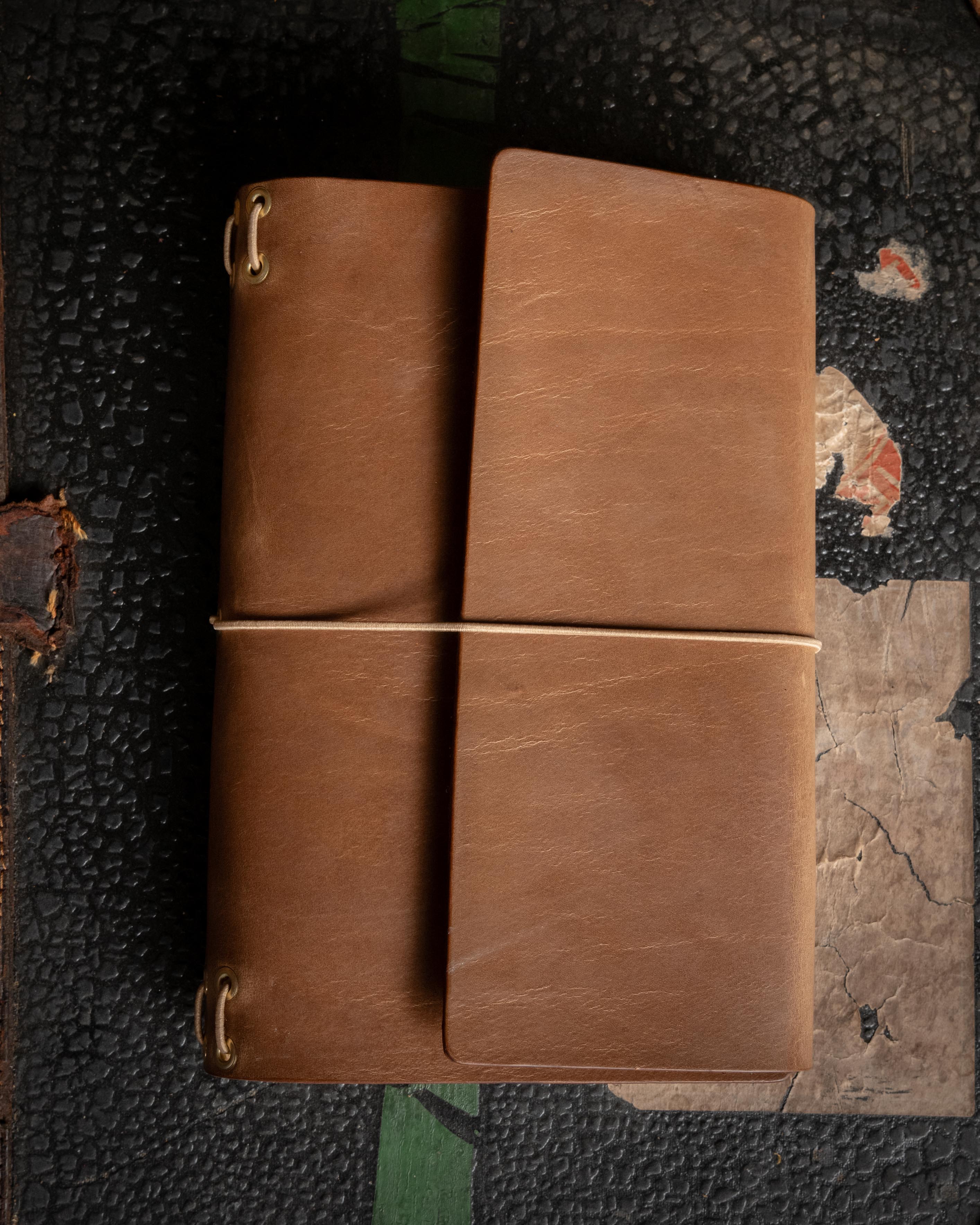 Natural Chromexcel Travel Journal