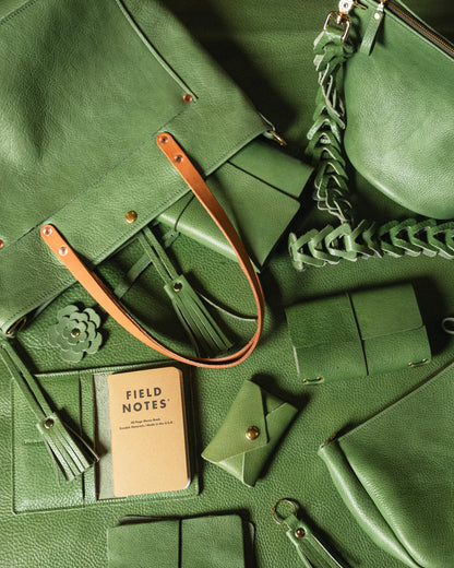 Matcha Bulldog New Crossbody Tote