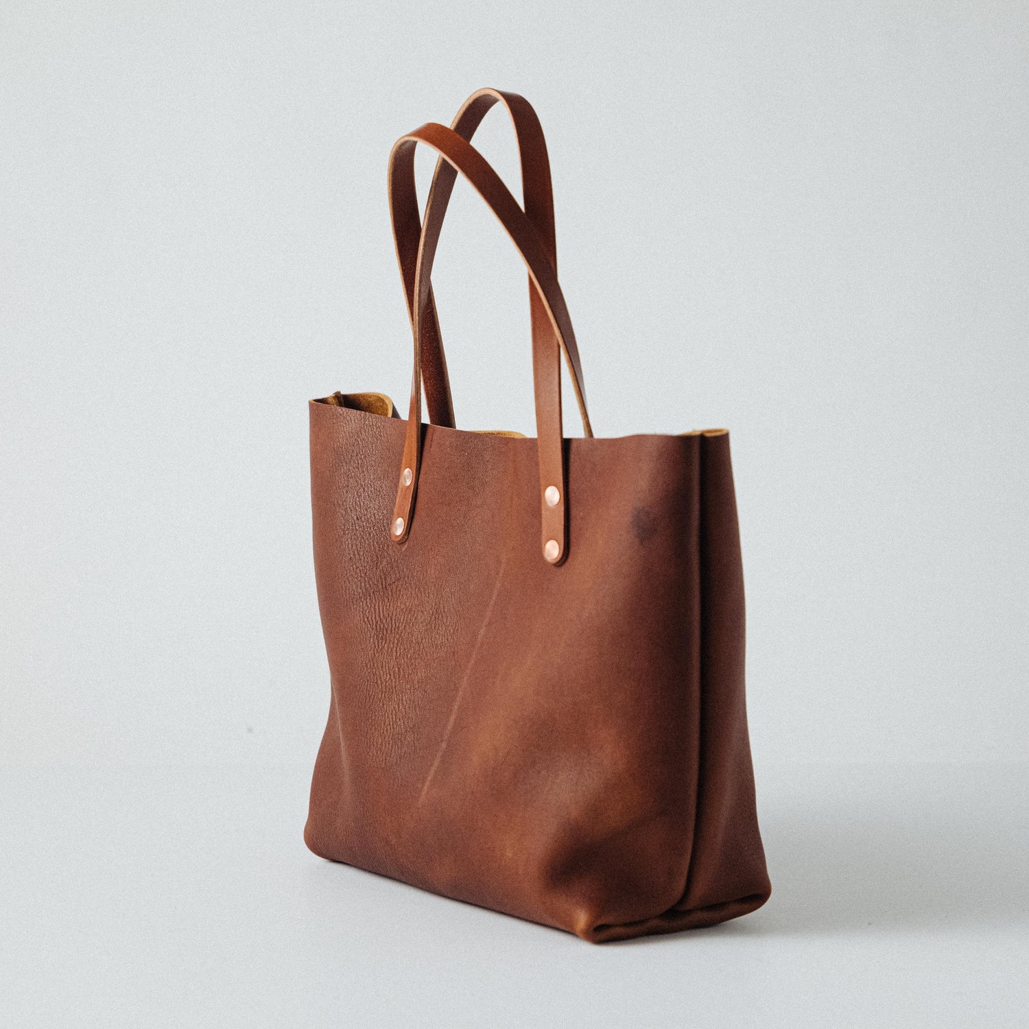 Macchiato East West Tote