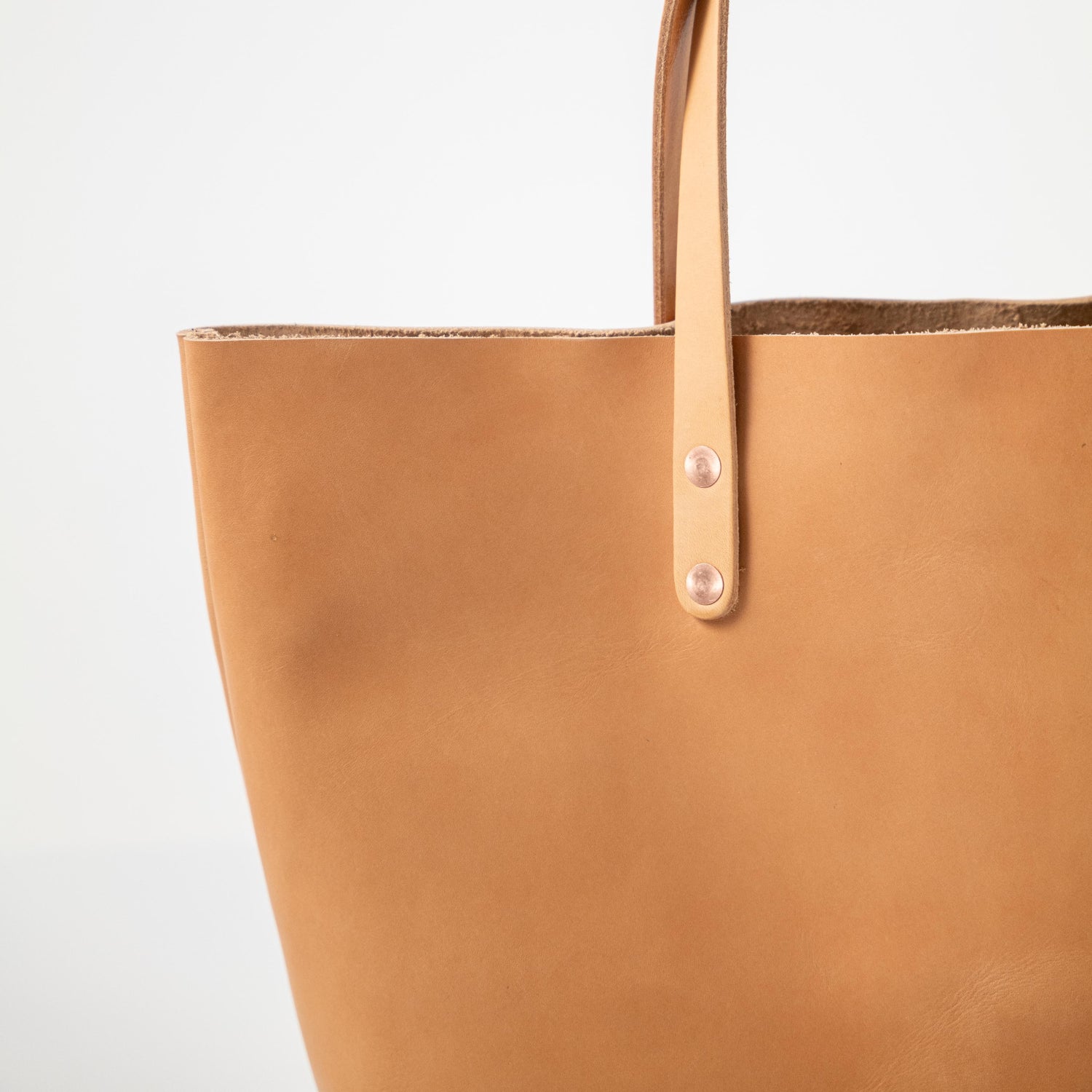 Natural Essex East West Tote
