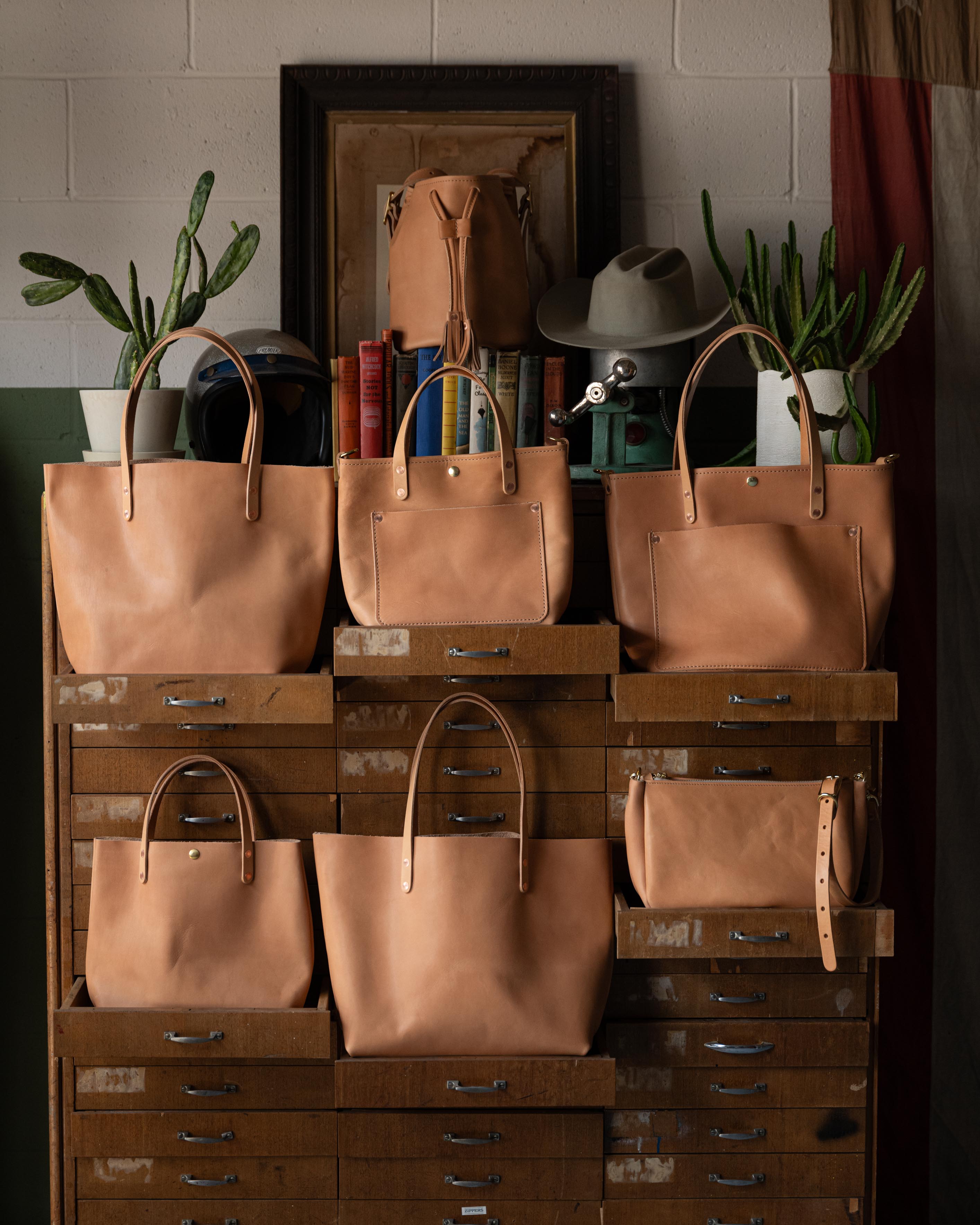 Natural Essex East West Tote