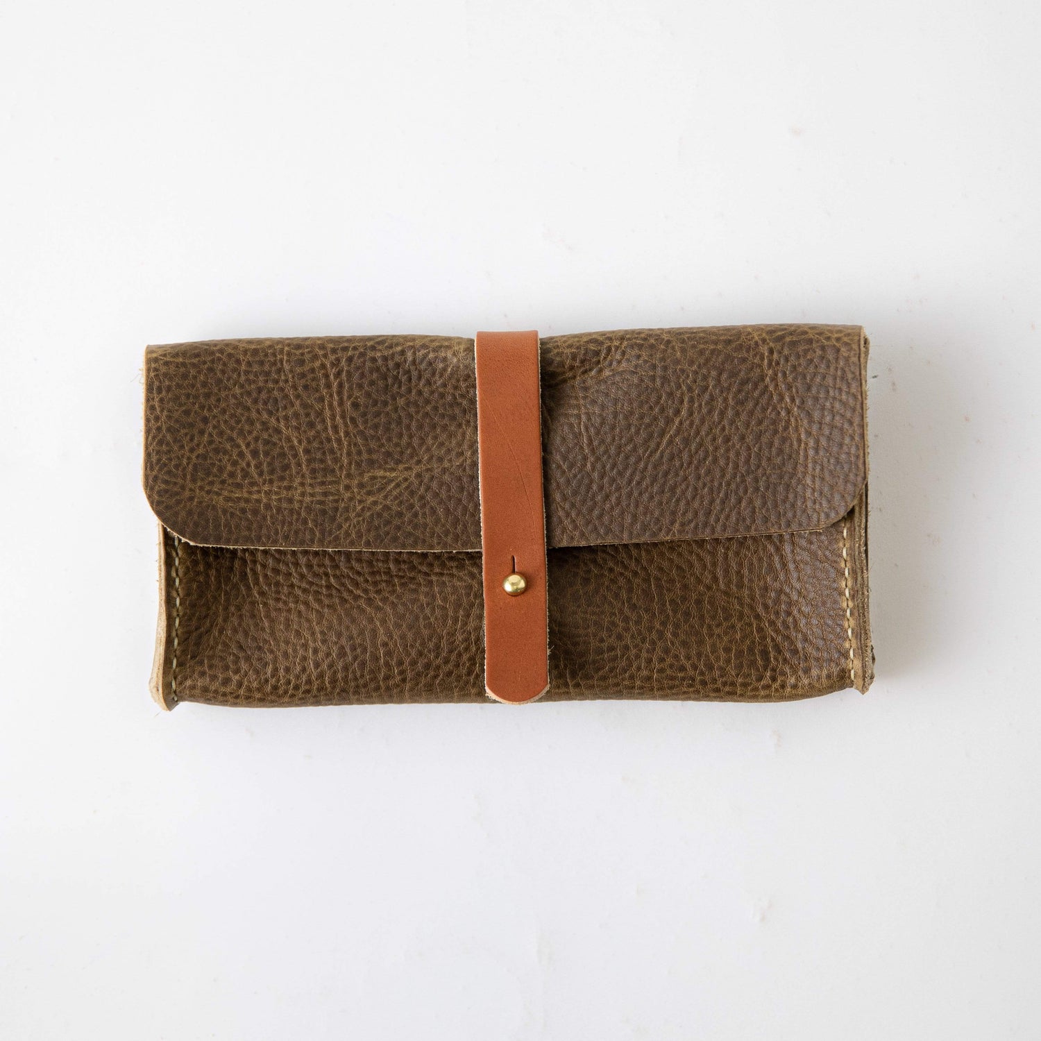 Wallets for Women: Olive Kodiak Clutch Wallet