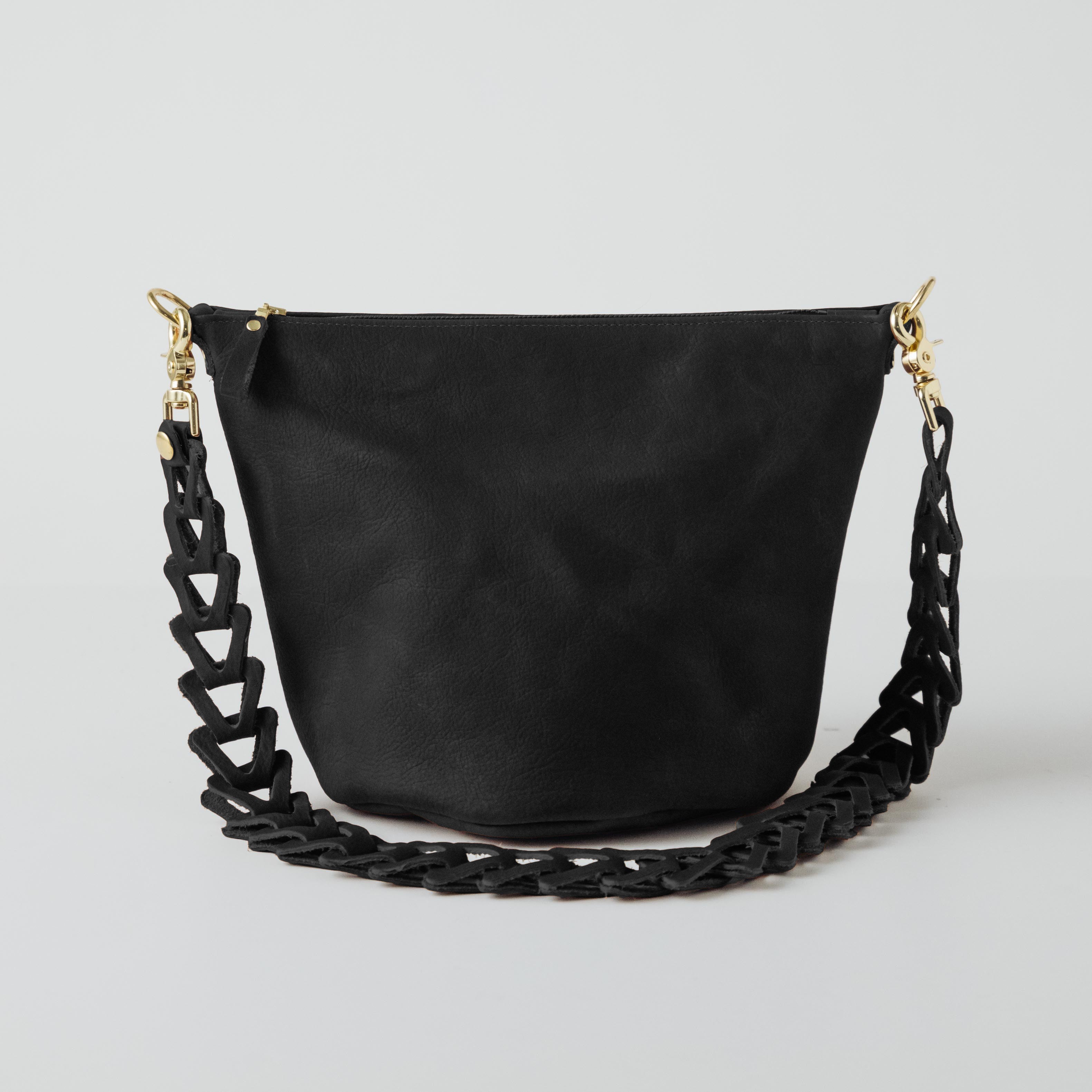 Black Kodiak Zip-Top Bucket Bag