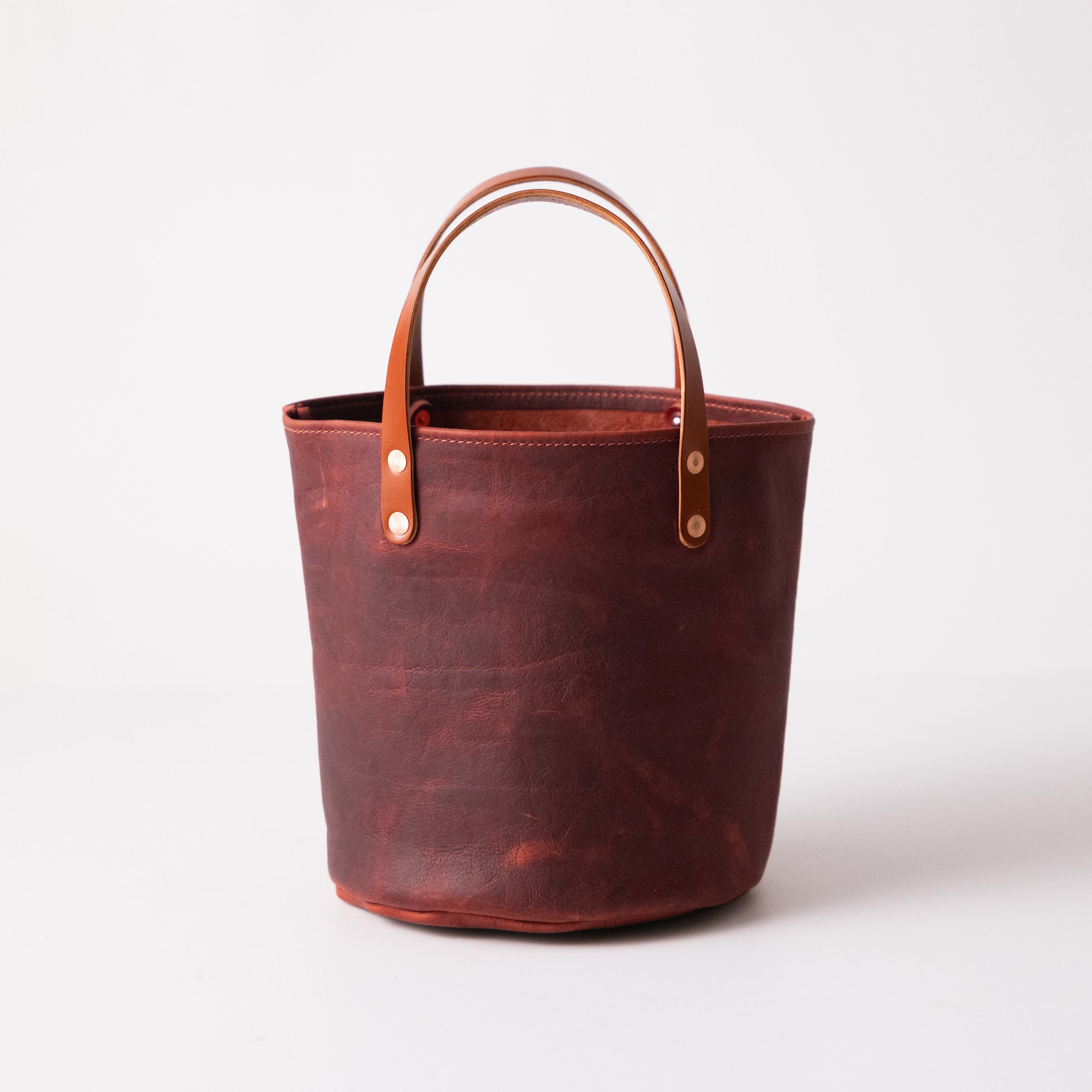 Red Kodiak Bucket Tote