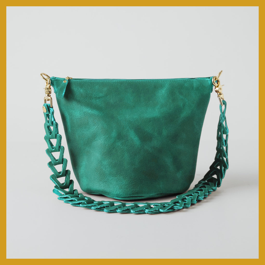 Scratch-and-Dent Teal Kodiak Zip-Top Bucket Bag